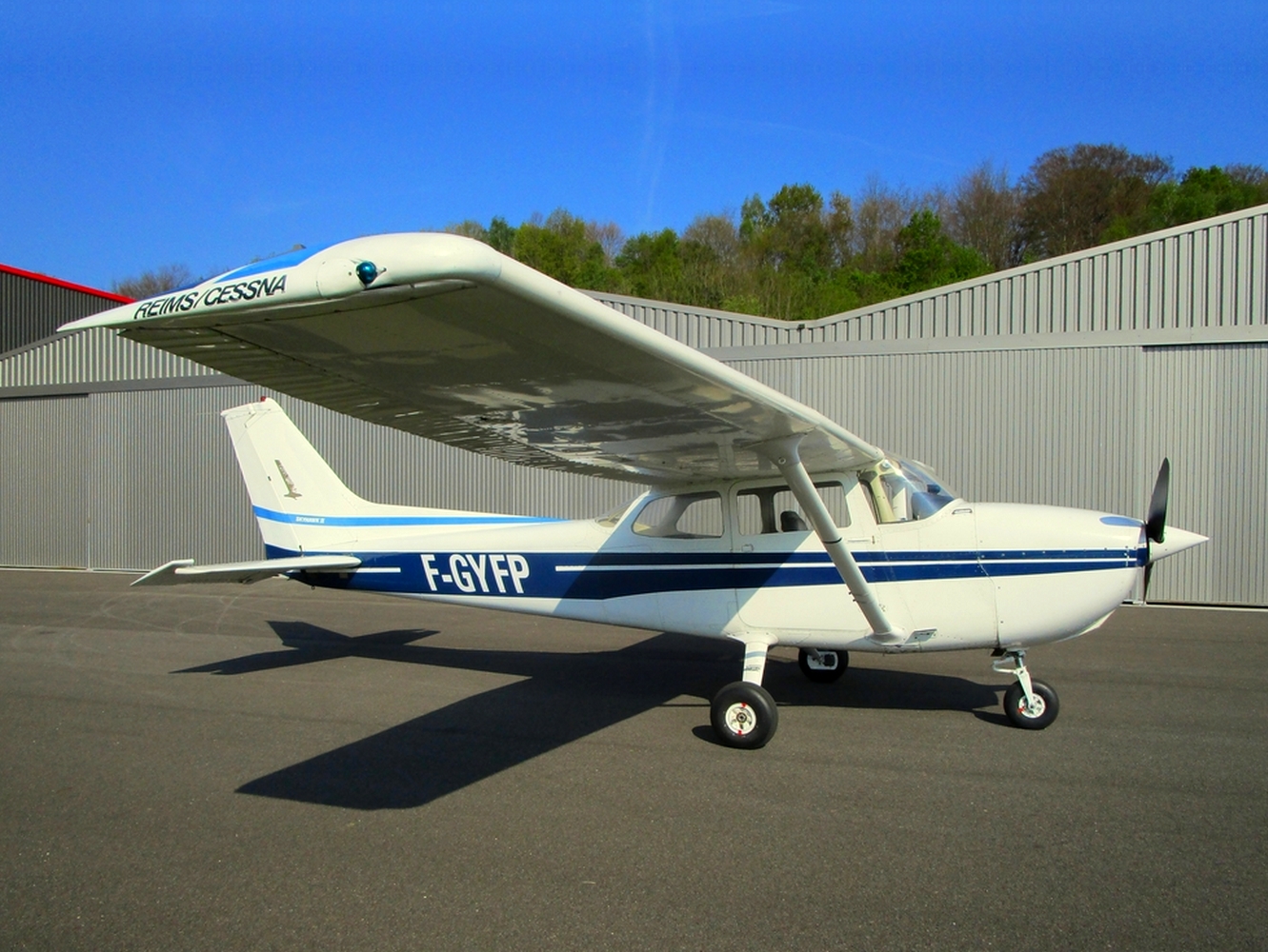 Cessna F172N F-GYFP